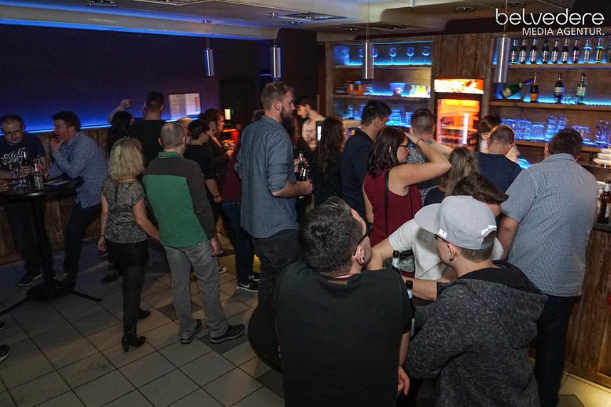 Live-Musik mit "Bartlos"