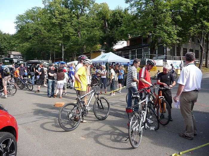 Jedermann und Kandidaten