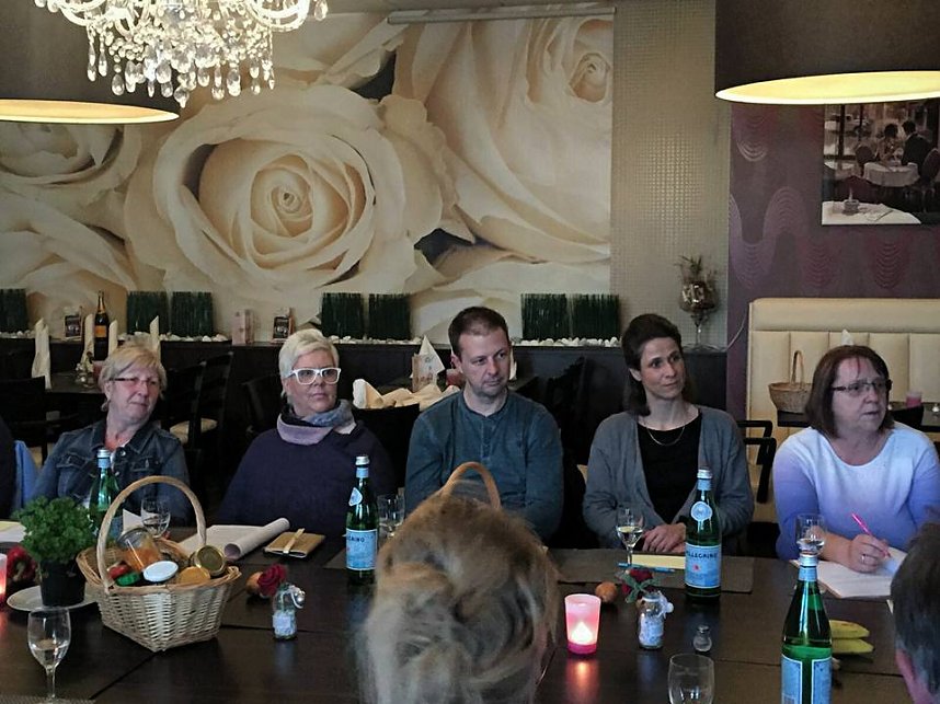5-Elemente - eine K&uuml;che - Kochen f&uuml;r das Wohlbefinden lehrte Helene Kempe gestern im Rosengarten