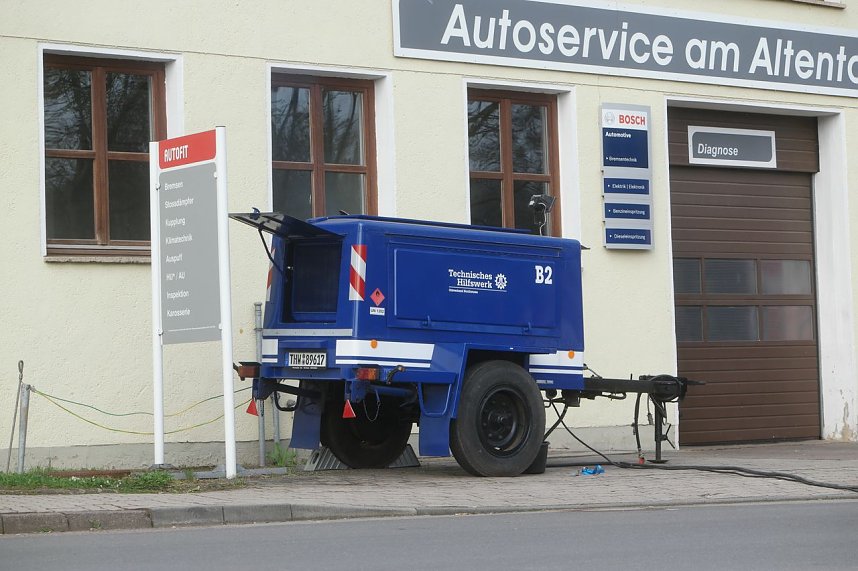 THW und Feuerwehren &uuml;bten an der Zorge