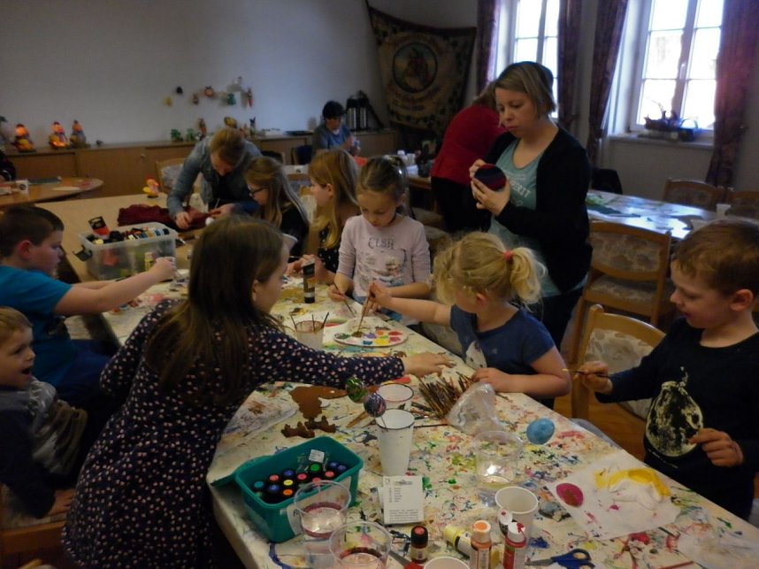 Fr&uuml;hlings- und Osterbastelnachmittag in Harztor