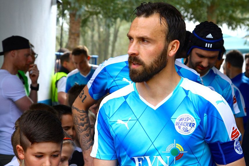 Wacker verliert gegen Auerbach im heimischen AKS