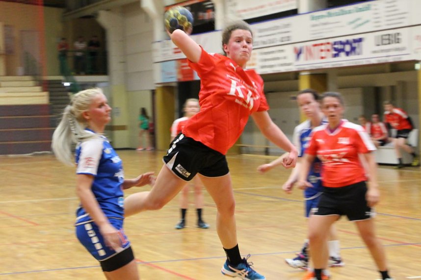 NSV-M&auml;dchen mit zu wenig Bewegung