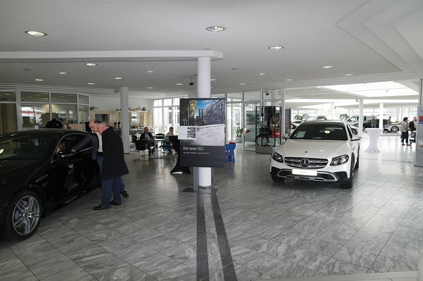 Premieren unterm Stern