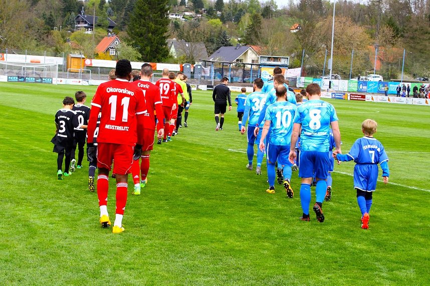 2:1-Sieg gegen Neustrelitz