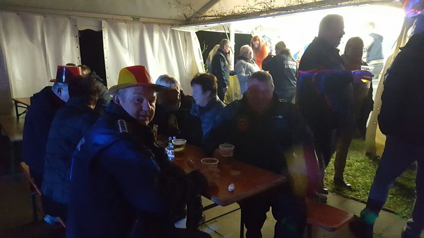 Der Maibaum steht in Herreden