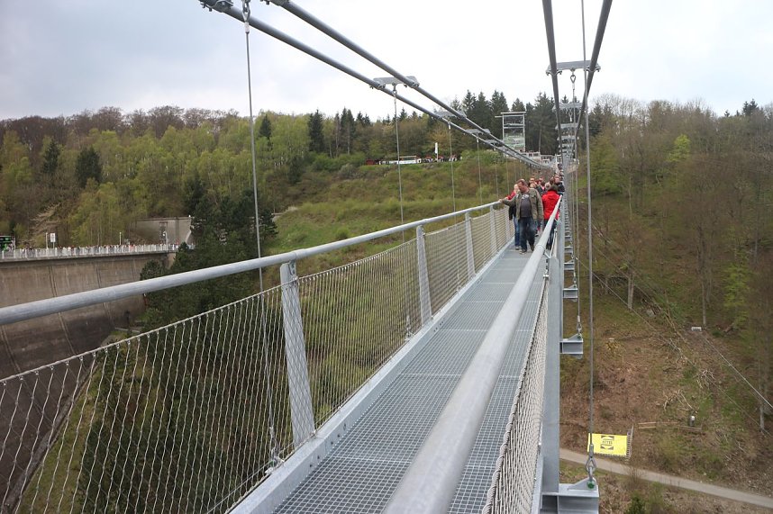 Titan RT - die l&auml;ngste Fu&szlig;g&auml;ngerh&auml;ngebr&uuml;cke der Welt wurde heute im Harz er&ouml;ffnet