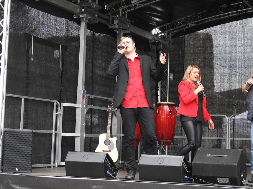 Autofr&uuml;hling auf dem Petersberg