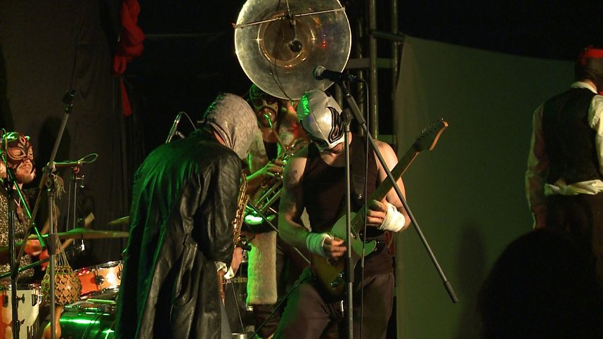 Freak-Show zum Abschluss