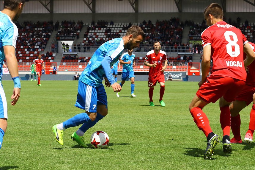 Pokalfinale zwischen RWE und Wacker in Erfurt