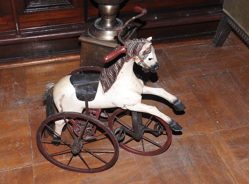 Ein M&auml;rchenschloss erwacht - ein Lost Place verschwindet