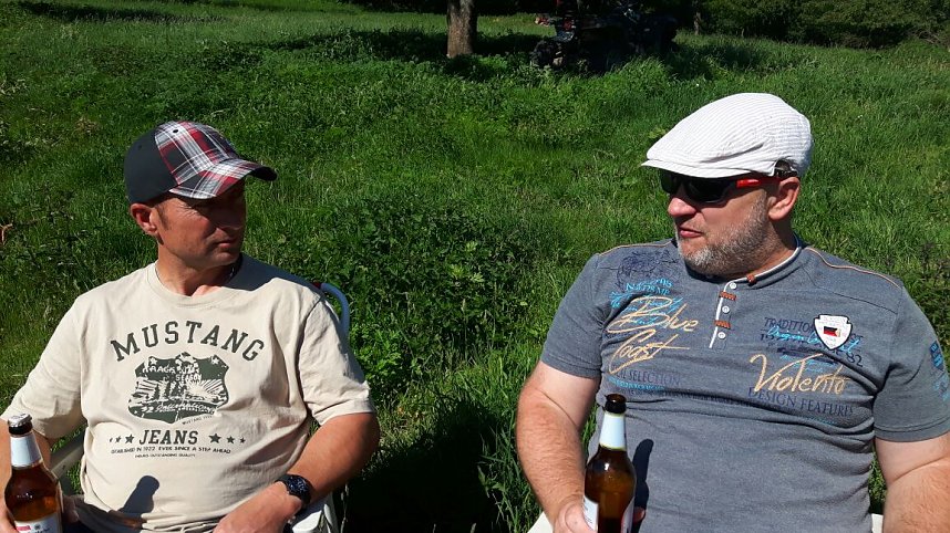 Aulebener wanderten in die Natur