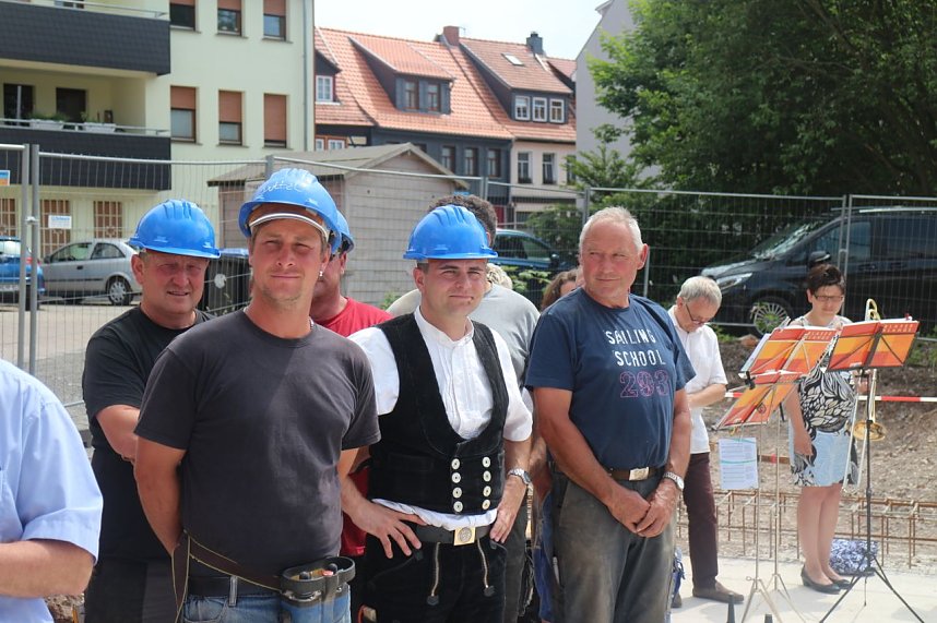 Grundsteinlegung f&uuml;r die Erweiterung des Altenpflegeheims St. Josef in Nordhausen