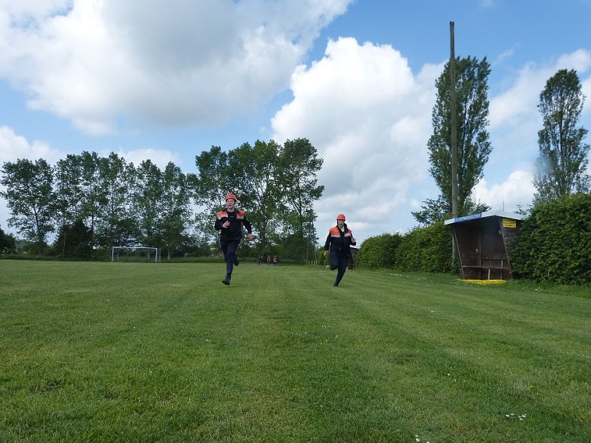 Hohnsteiner Jugendfeuerwehren im Pr&uuml;fungsstress