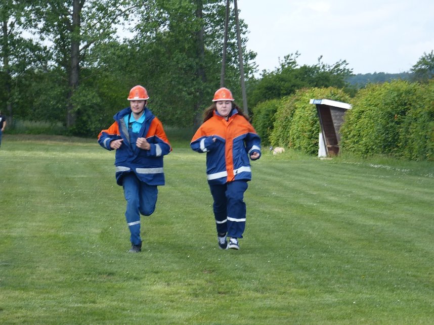 Hohnsteiner Jugendfeuerwehren im Pr&uuml;fungsstress