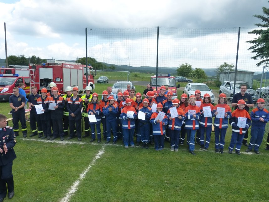 Hohnsteiner Jugendfeuerwehren im Pr&uuml;fungsstress