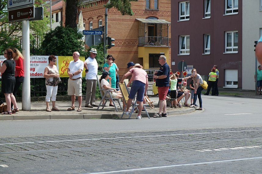 Festumzug zum 1090. Geburtstag der Rolandstadt