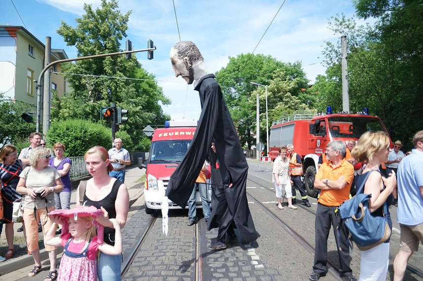 Festumzug zum 1090. Geburtstag der Rolandstadt