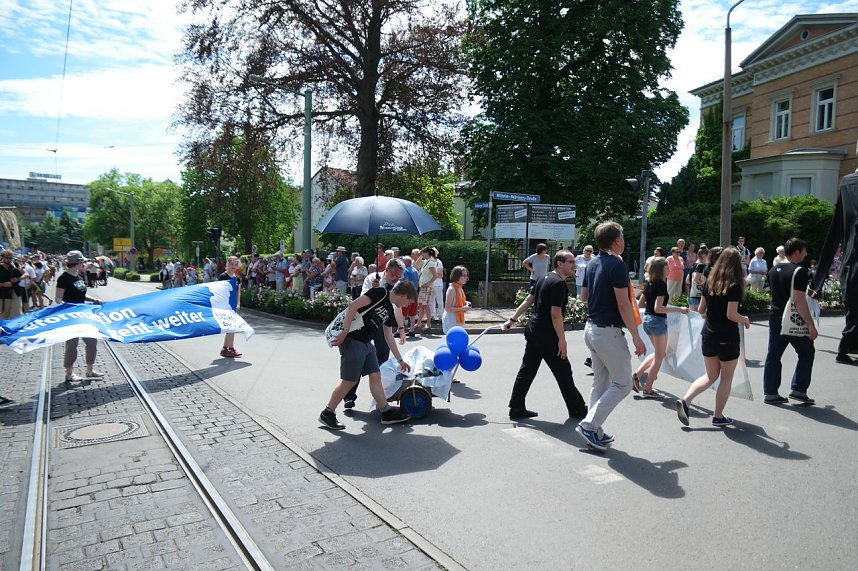 Festumzug zum 1090. Geburtstag der Rolandstadt