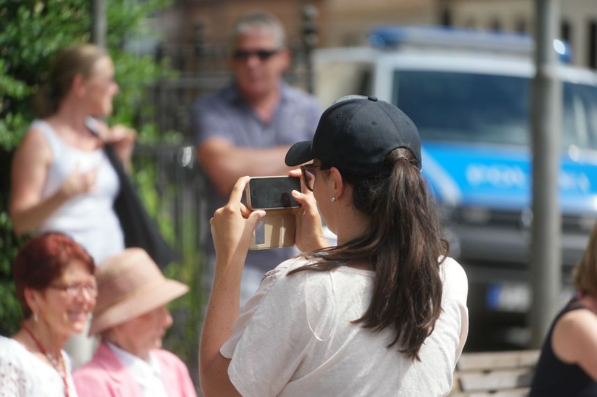 Festumzug zum 1090. Geburtstag der Rolandstadt