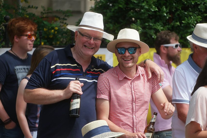 Festumzug zum 1090. Geburtstag der Rolandstadt