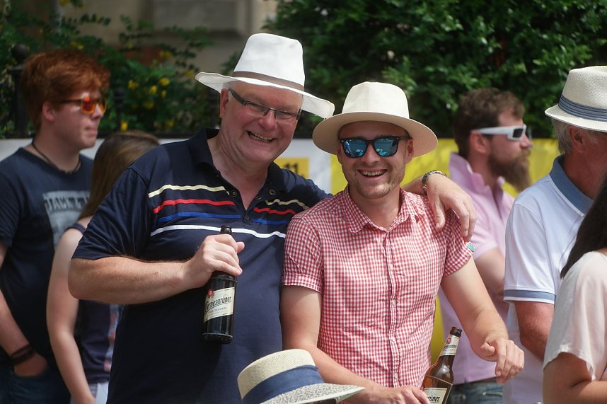 Festumzug zum 1090. Geburtstag der Rolandstadt