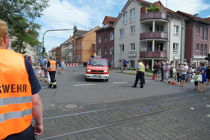 Festumzug zum 1090. Geburtstag der Rolandstadt
