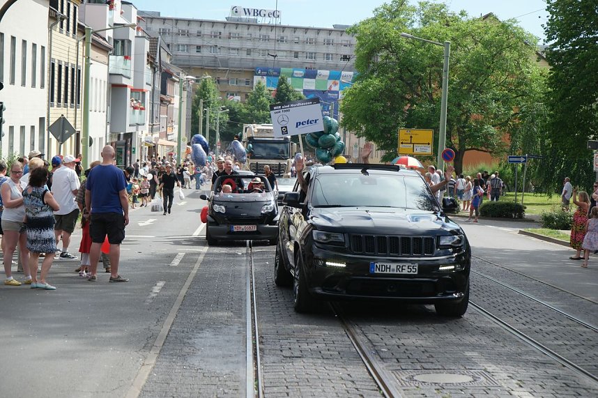 Festumzug zum 1090. Geburtstag der Rolandstadt