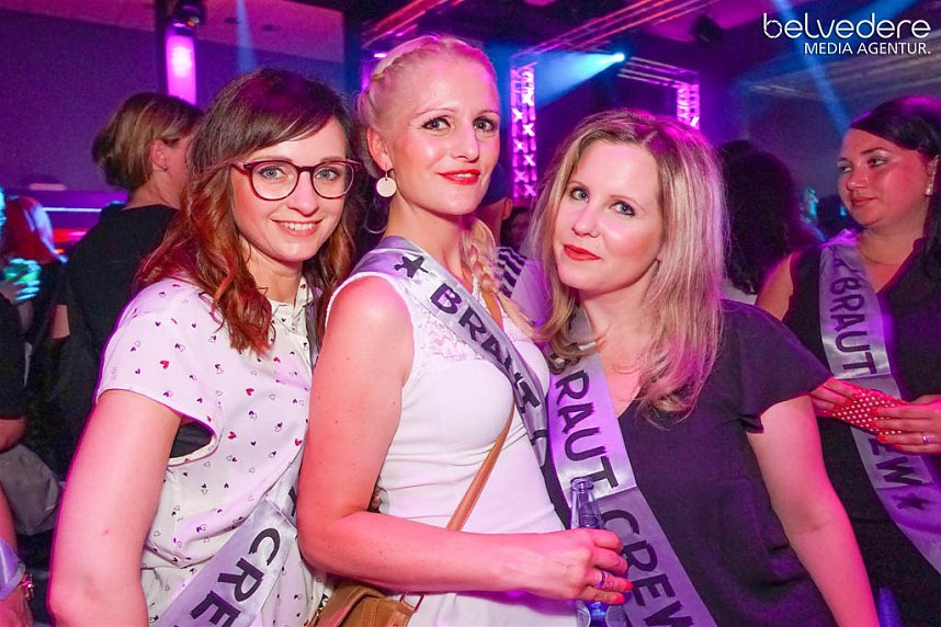 Party im Jugendclubhaus in Nordhausen - der Samstag