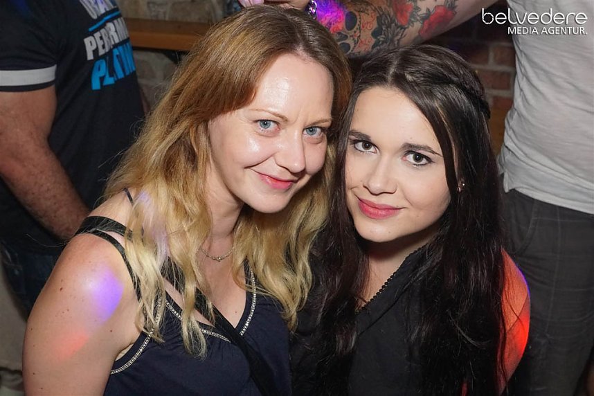 Party im Jugendclubhaus in Nordhausen - der Samstag