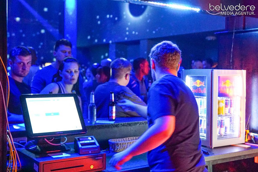 Party im Jugendclubhaus in Nordhausen - der Samstag