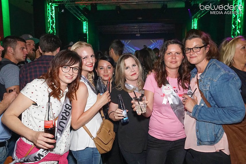 Party im Jugendclubhaus in Nordhausen - der Samstag