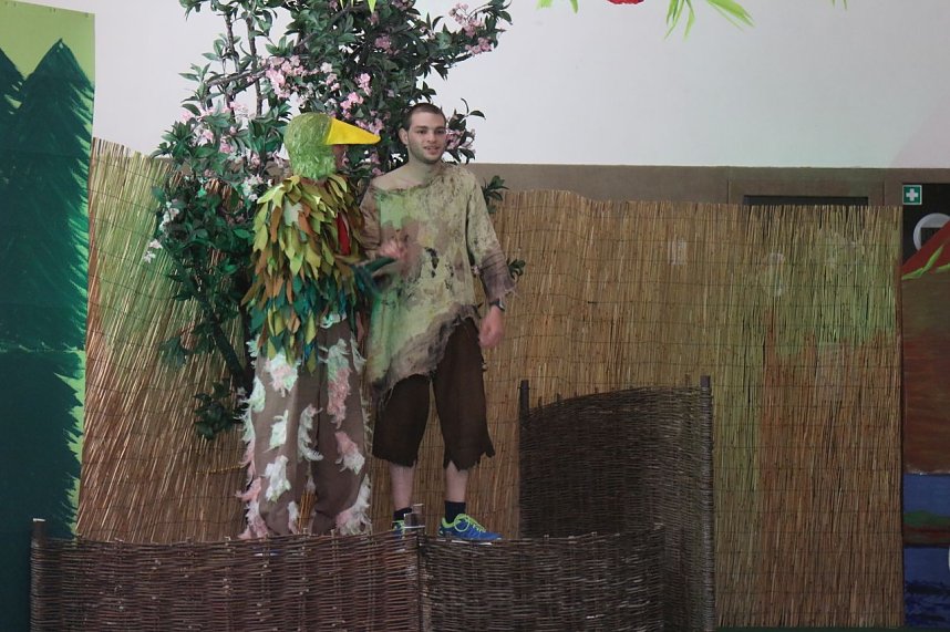 Peter und der Wolf in der Inszenierung der Nordth&uuml;ringer Lebenshilfe