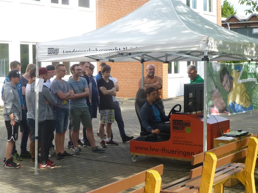 Die "Aktion junge Fahrer" am Berufsschulzentrum