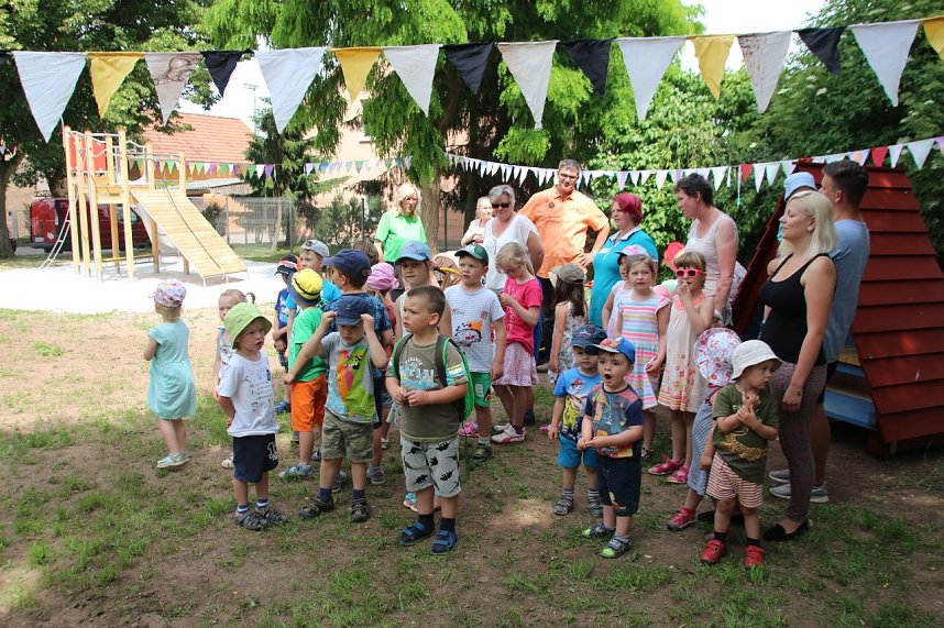 Neuer Spielplatz f&uuml;r Sundhausen