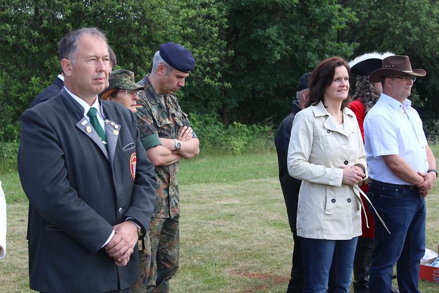 Gro&szlig;e Parade auf dem Dickkopf