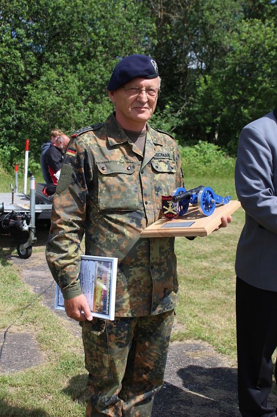 Gro&szlig;e Parade auf dem Dickkopf