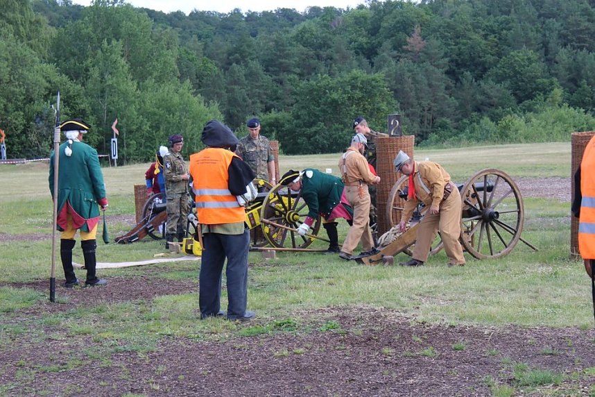 Gro&szlig;e Parade auf dem Dickkopf