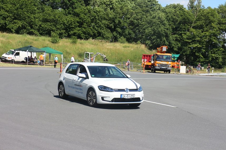 F&uuml;r jeden etwas zu entdecken gab es zum Berufsaktionstag auch auf dem Autodrom