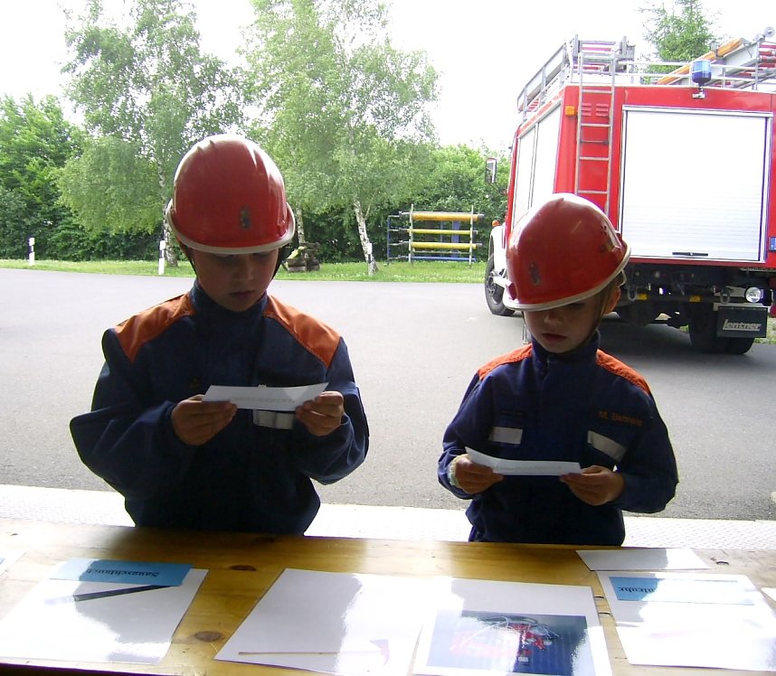auf dem Gel&auml;nde der Freiwilligen Feuerwehr Bleicherode stellten sich die Kinder der Pr&uuml;fung des Leistungsabzeichens der Th&uuml;ringer Jugendfeuerwehr f