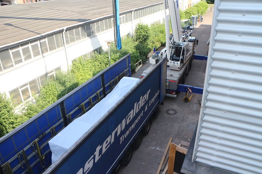 Aufgehangen und eingef&auml;delt - "Repowering" am Nordh&auml;user BHKW