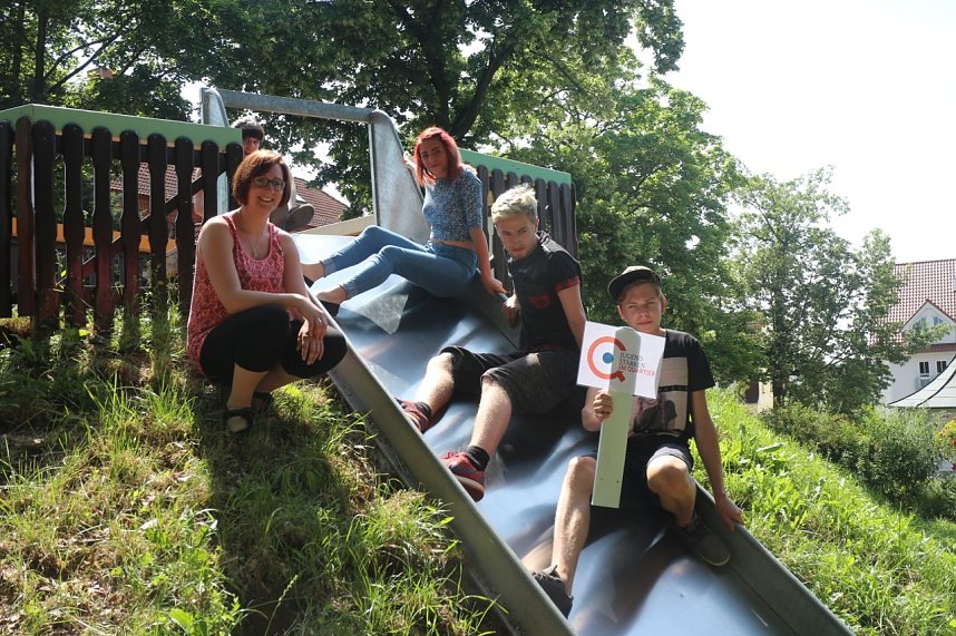 Teich, Z&auml;une, B&auml;ume - kurz vor den Ferien hat man sich am F&ouml;rderzentrum Pestalozzi nochmal richtig ins Zeug gelegt