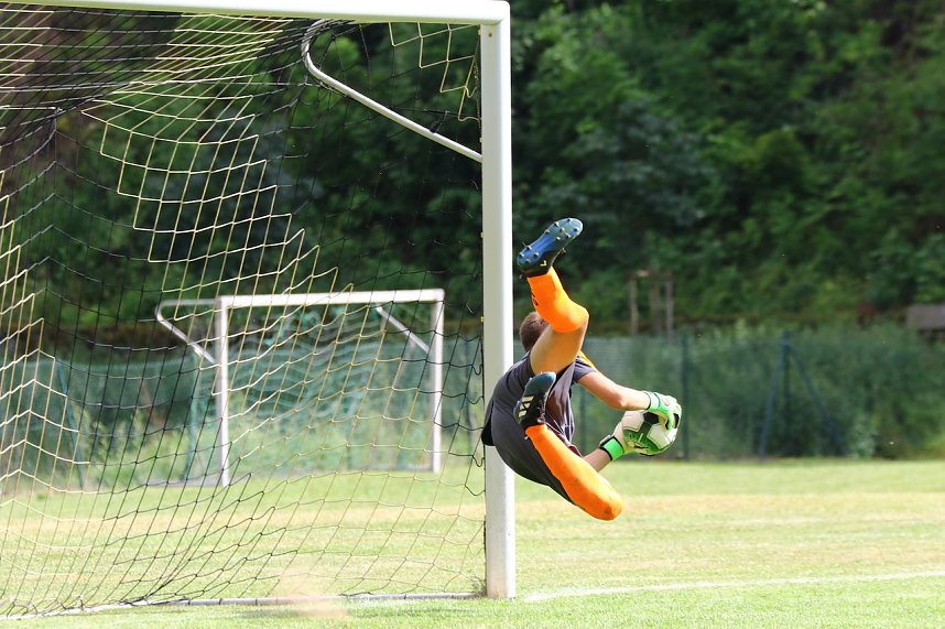 Wacke gewinnt 7:1 gegen eine S&uuml;dharz-Auswahl