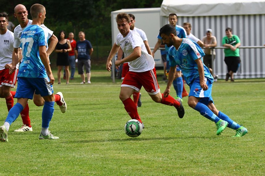 Wacke gewinnt 7:1 gegen eine S&uuml;dharz-Auswahl