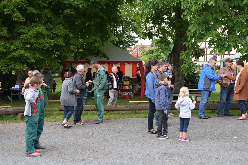 Dorfplatz in Buchholz er&ouml;ffnet