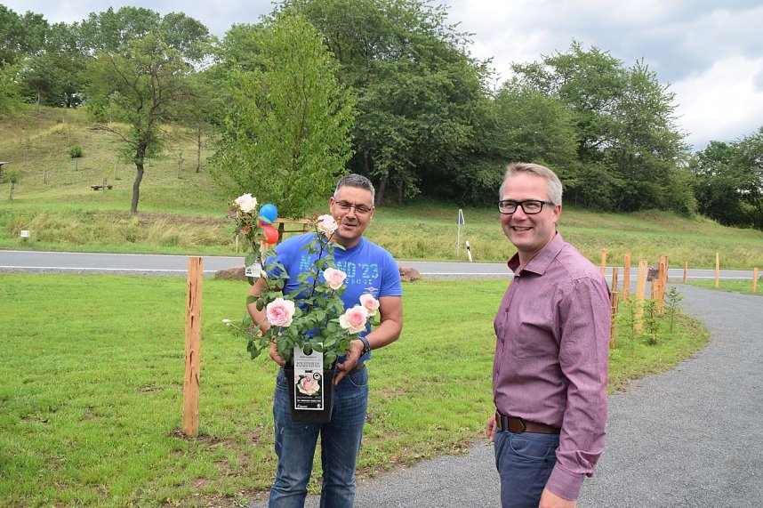 Dorfplatz in Buchholz er&ouml;ffnet