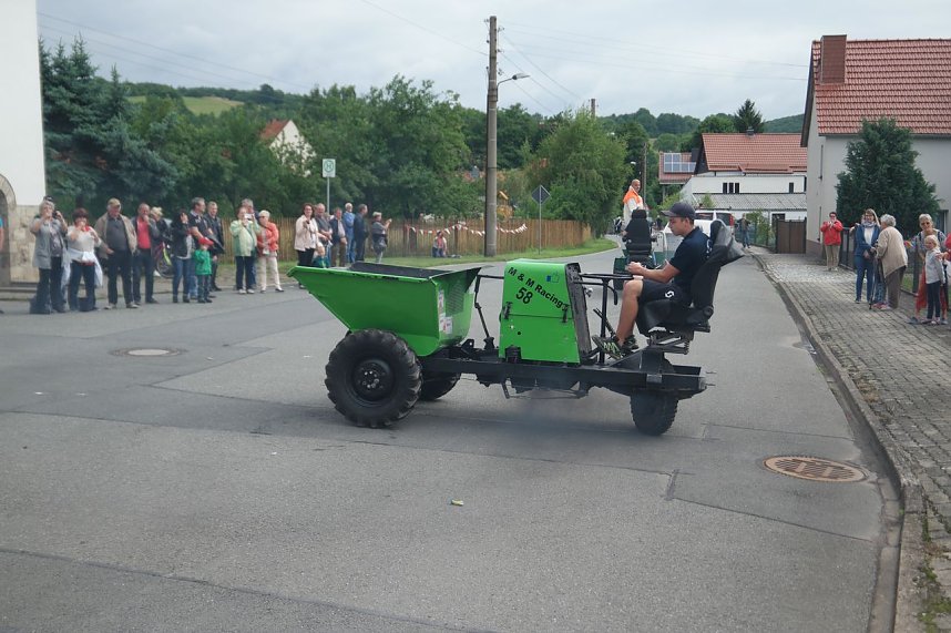 Festumzug in Woffleben