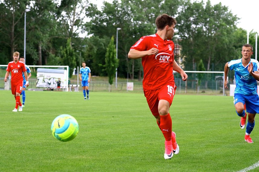2:2 im Testspiel gegen Zwickau
