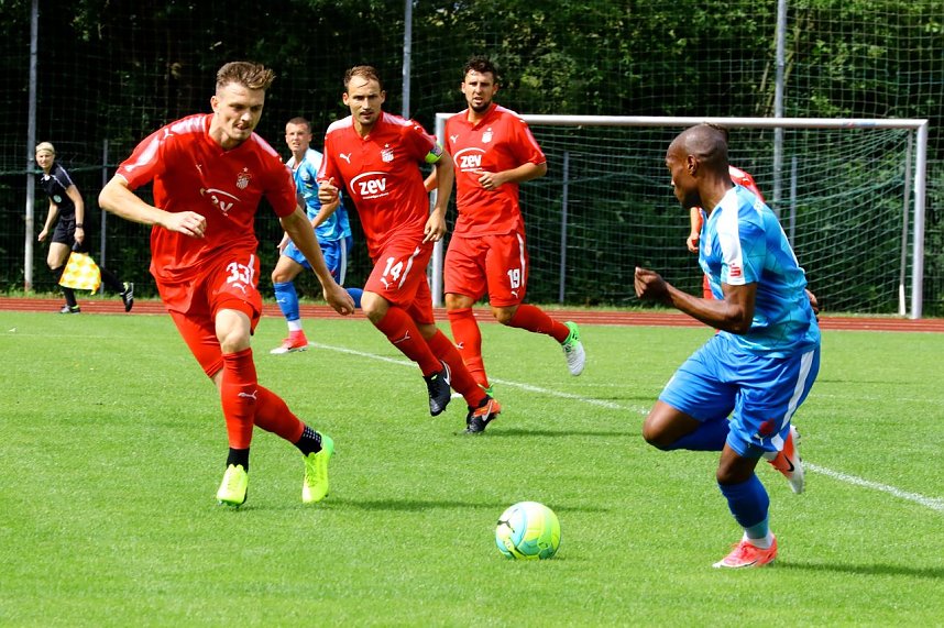 2:2 im Testspiel gegen Zwickau