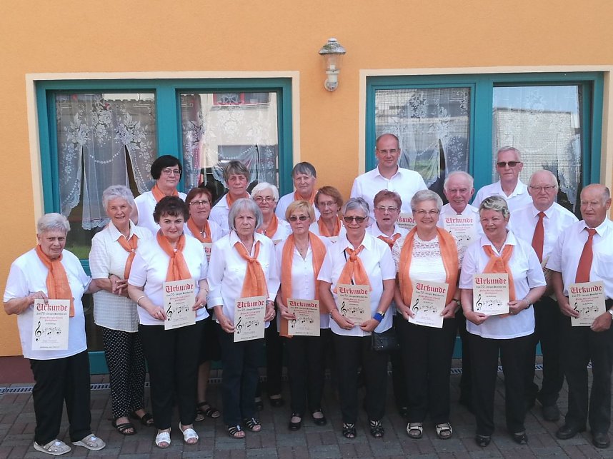 Frieda-Gerlach-Chor zum 70. Geburtstag